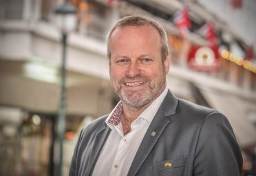 Minneord Ivar Odnes Minneord Ivar Odnes
